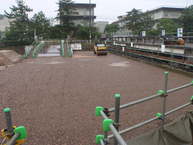 作業ヤード路盤