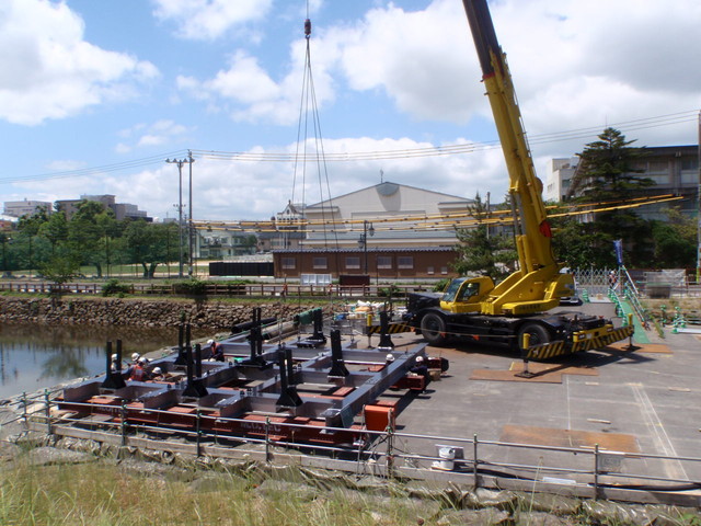 仮置き・組立作業