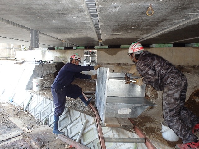 上面（桁）部材　吊り込み